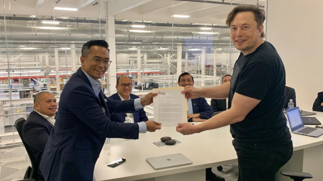 Anindya Bakrie Yakinkan Elon Musk Investasi Baterai EV di Indonesia (Foto Instagram)