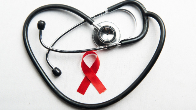 Gejala Awal dan Penyebab HIV/AIDS