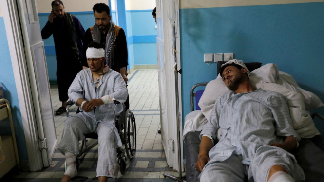 Korban luka akibat bom Kedutaan Rusia di Afghanistan.