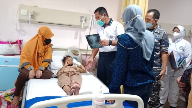 Anak Telan Kunci Diselamatkan Tim Medis TNI AL