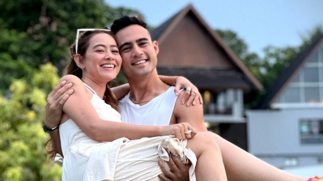 Indra Brotolaras dan Laura Theux Suami Pengganti ANTV