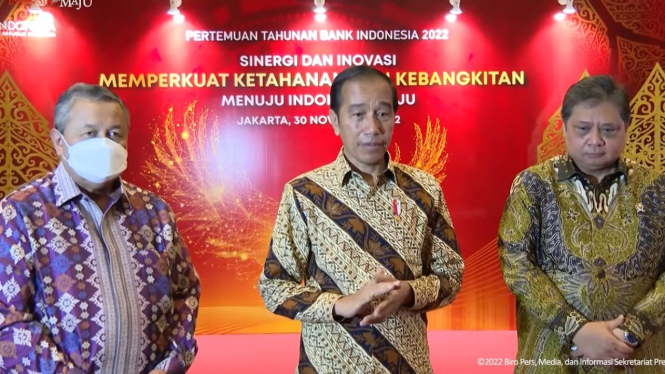 Presiden Jokowi Tegur Kepala Daerah, Dana Rp278 Triliun Mandek di BI