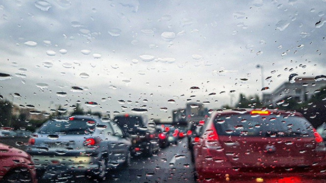 BMKG: Hujan Diprediksi Bakal Mengguyur Sejumlah Kota Besar