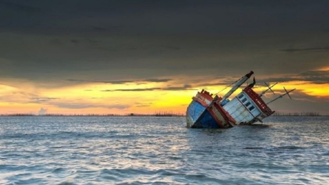 19 Penumpang Kapal Tenggelam di Labuan Bajo Berhasil Dievakuasi