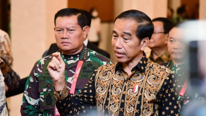 Presiden Jokowi Ingatkan Pangdam Hingga Kapolda Soal Karhutla