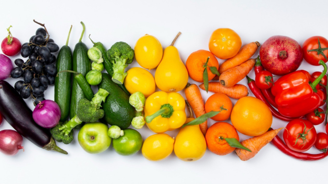 Ilustrasi buah dan sayuran