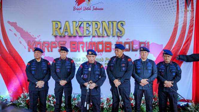 Kapolri Jenderal Listyo Sigit Prabowo buka Rakernis Brimob di Semarang