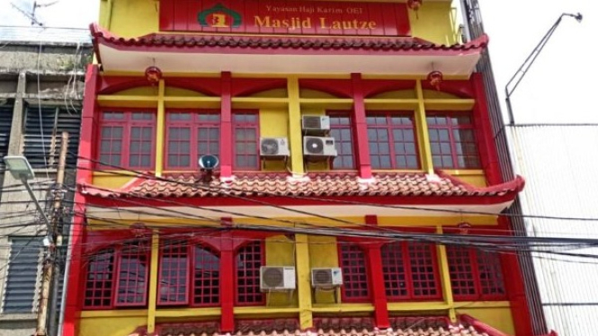 Mesjid unik gaya arsitektur Tionghoa, Masjid Lutze Jakarta