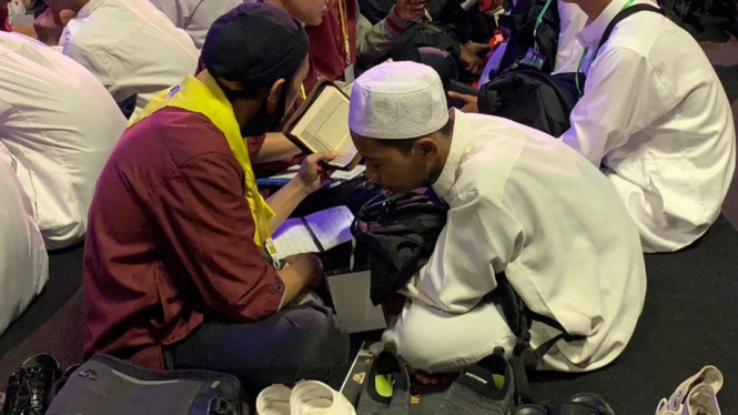 Tahfiz Setor Hapalan di Funday Santri Hafiz Quran