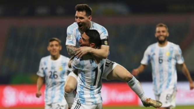 Tiket pertandingan Piala Dunia 2022 bergambar Messi laris manis