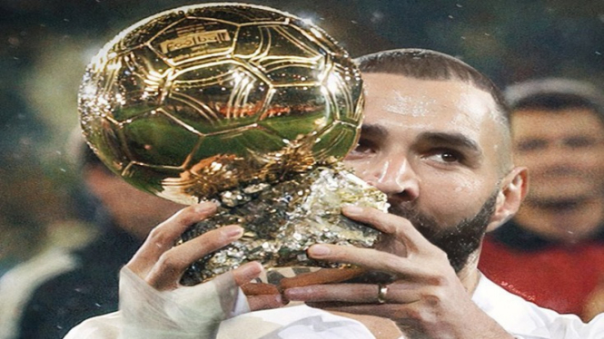 Pemain Real Madrid, Karim Benzema raih Ballon d'Or