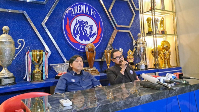 Gilang Widya Pramana mundur dari Presiden Arema FC.