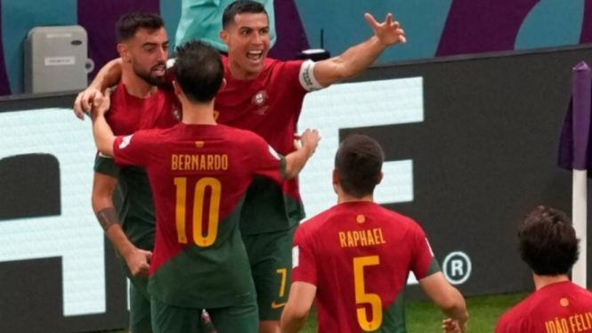 Timnas Portugal Saat Merayakan Gol
