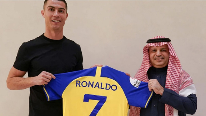 Cristiano Ronaldo resmi bergabung di Klub Al Nassr asal Arab Saudi