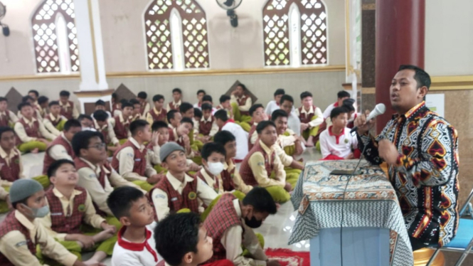 Kajian Rutin Dhuha di Masjid Sekolah, Syiar Keislaman