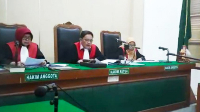 Hakim sidang kasus korupsi Rp39,5 M di PN Medan. (B.S.Putra/VIVA)