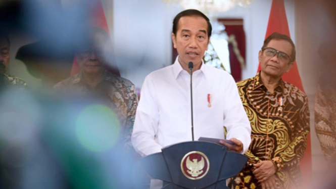 Presiden Joko Widodo berikan keterangan soal pelanggaran HAM.