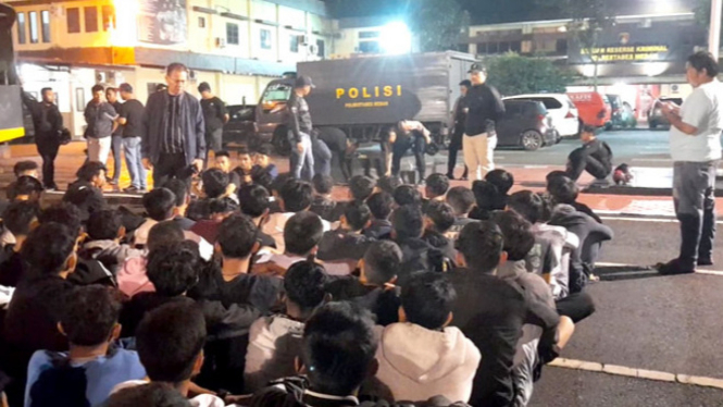 Puluhan remaja diamankan ke Polrestabes Medan