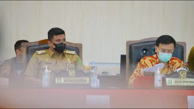 Wali Kota Medan Bobby Nasution bersama Ketua DPRD Medan Hasyim.