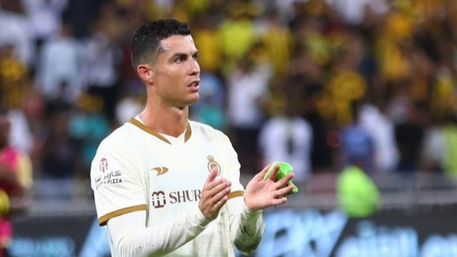 Cristiano Ronaldo usai bertanding melawan Al Ittihad.