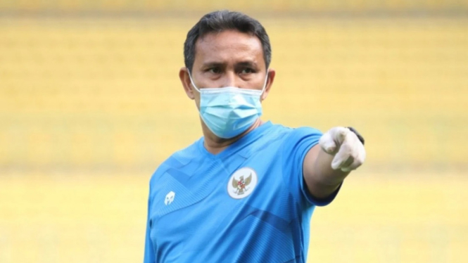 Pelatih Timnas Indonesia U-16 Bima Sakti