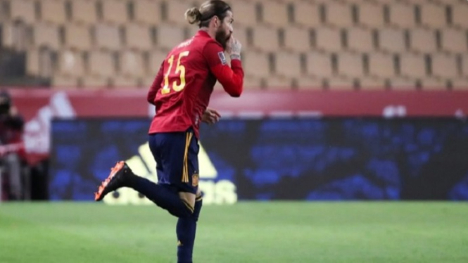 Sergio Ramos dimainkan Timnas Spanyol melawan Kosovo