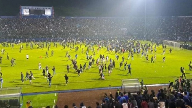 Kericuhan di Stadion Kanjuruhan, Malang