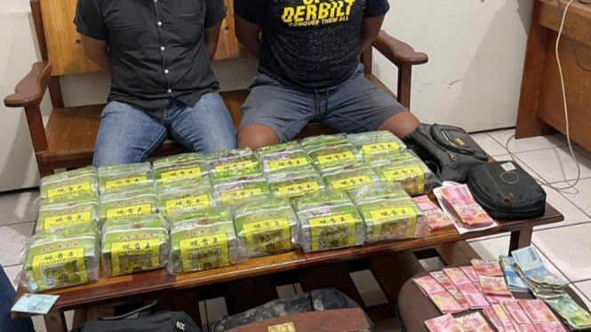 Dua oknum TNI pembawa 20 kg Narkoba diamankan Polda Kalbar