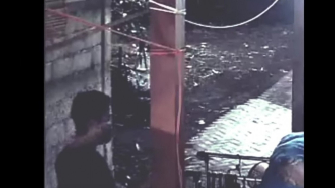 Tangkapan Layar Video Viral Aksi Pencurian Celana Dalam