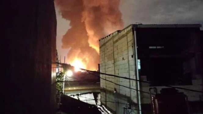 Depo Pertamina Plumpang Jakarta Utara Terbakar